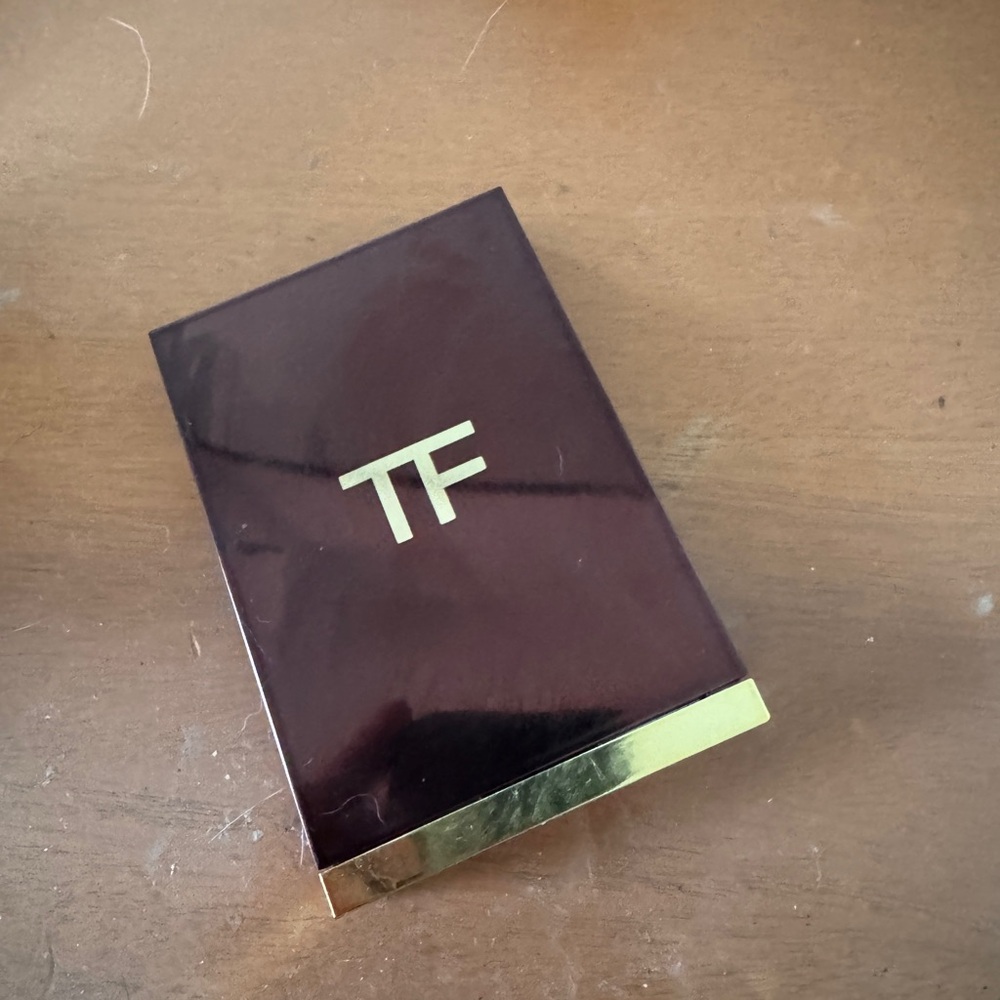 Tom Ford Brown Compact with Gold Trim